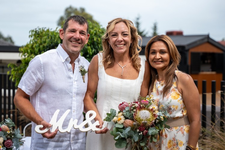 easy wedding melbourne celebrant